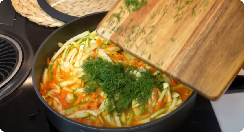 Готовлю сразу много, ставлю в холодильник, достаю когда нужно как гарнир или закуску...