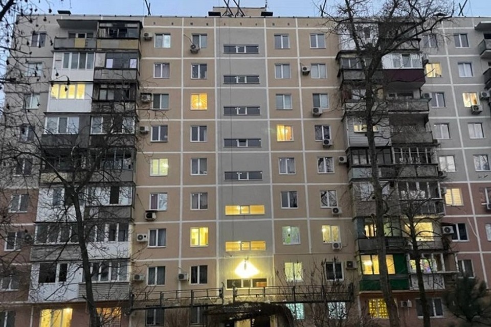    В Мариуполе восстановили жилой дом на проспекте Строителей. Фото: «РКС-НР»