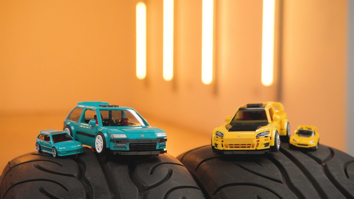    Honda Civic EF и S2000 пополнили ряды конструкторов Mattel
