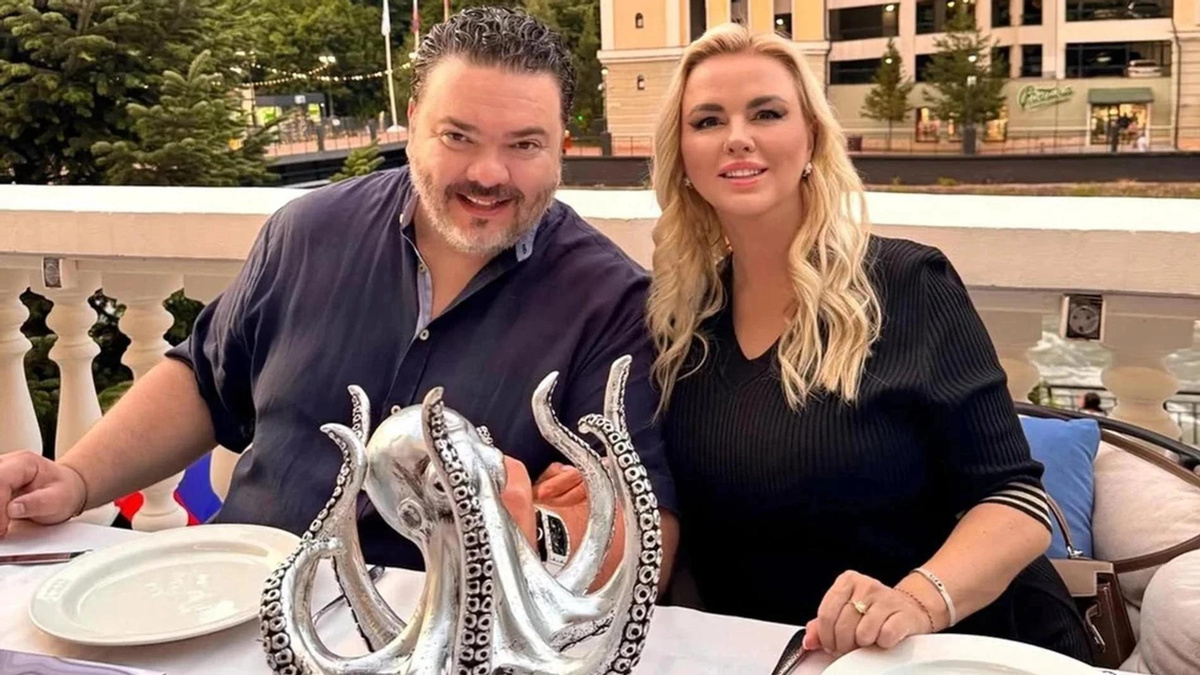    Анна Семенович и Денис Шреер. Фото: Инстаграм (запрещён в РФ) @ann_semenovich