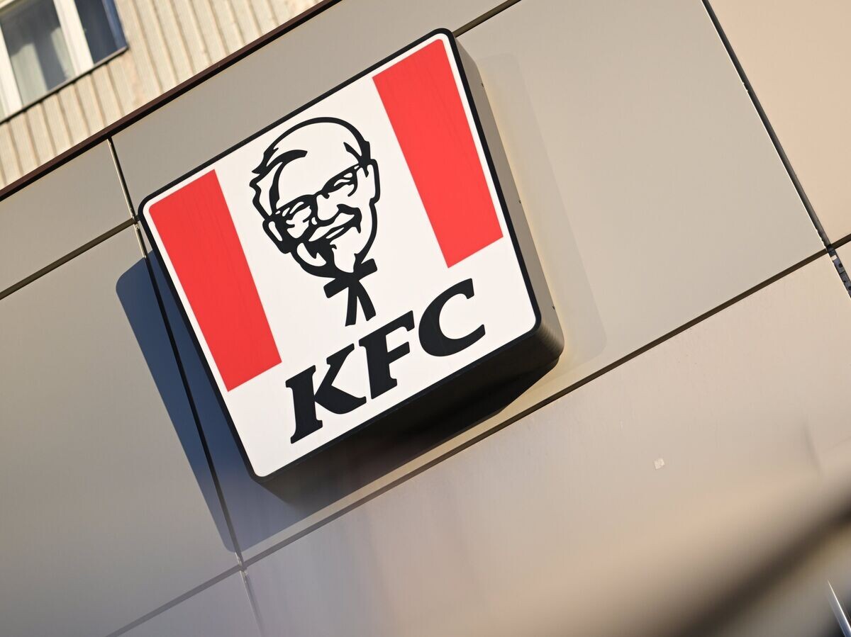    Владелец KFC продаёт рестораны в России© РИА Новости . Павел Бедняков