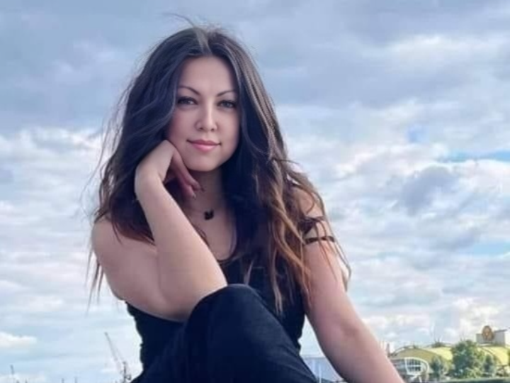 Пришла жена домой, а её муженёк — на другой