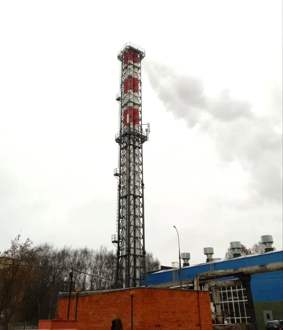 Ферменная дымовая труба, высота 55 метров, производство Уральский завод дымоходов "Модуль"