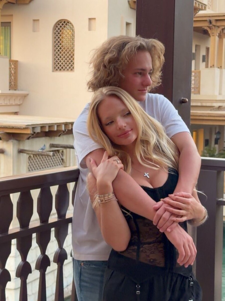    Елизавета и Дени Песковы. Источник: @lisa_peskova*