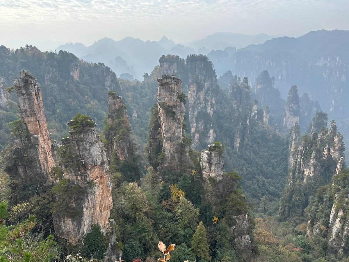 Вид с горы Тянзишань
