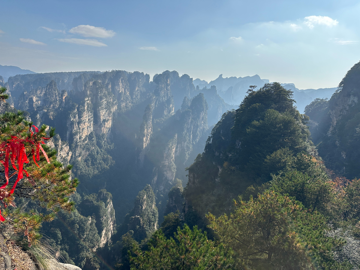 По пути к локации Corridor in the Cliffs