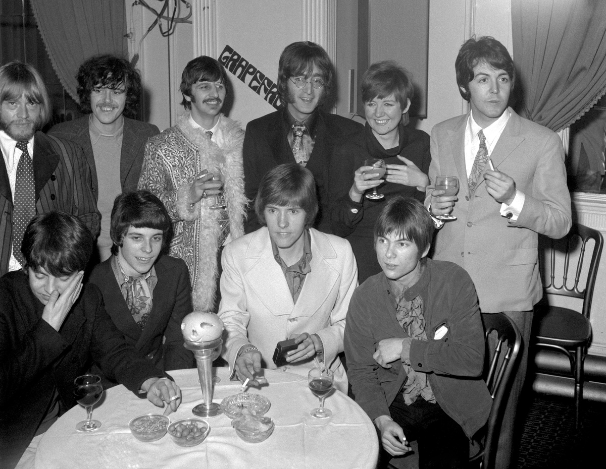 Брайан Джонс, Ринго Старр, Джон Леннон, Пол Маккартни и другие британские рок-музыканты