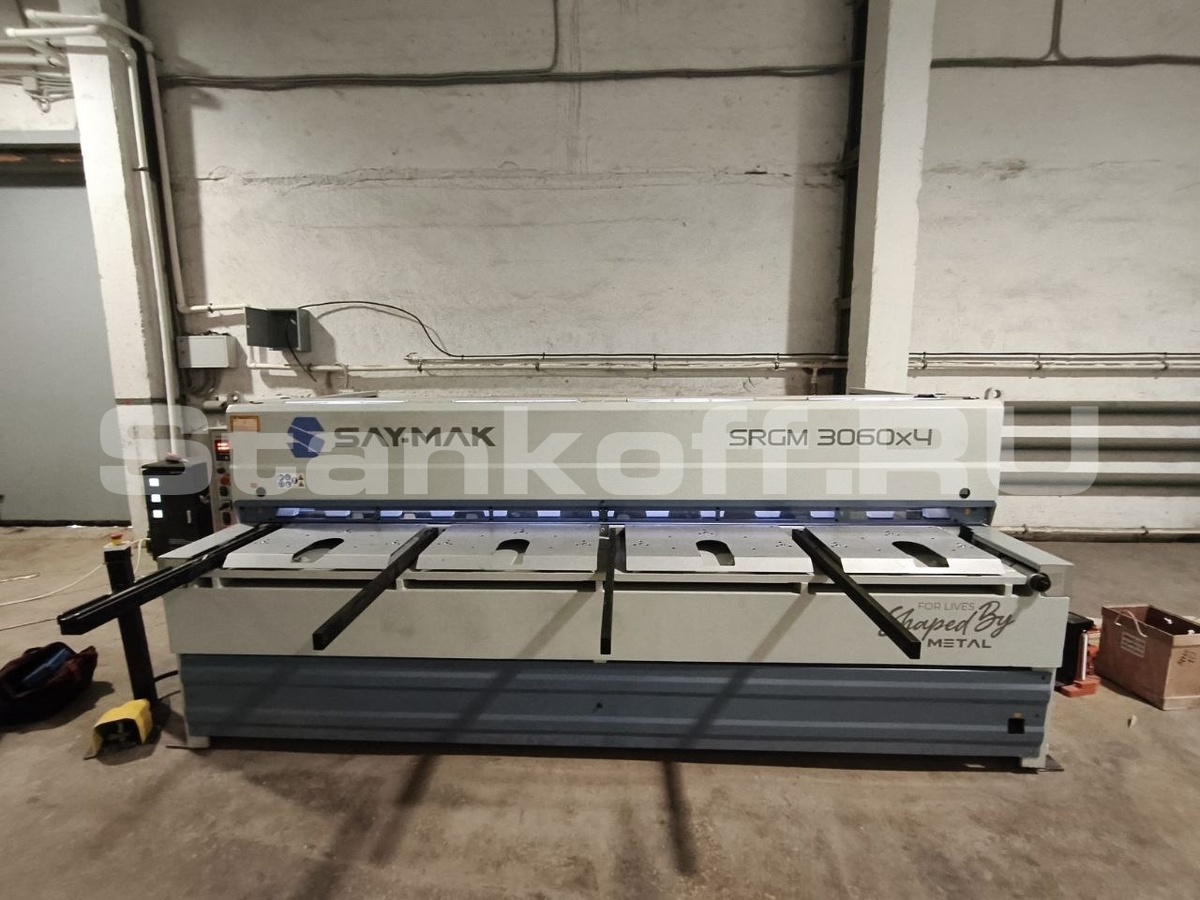  Гильотина электромеханическая SRGM 3060x4

