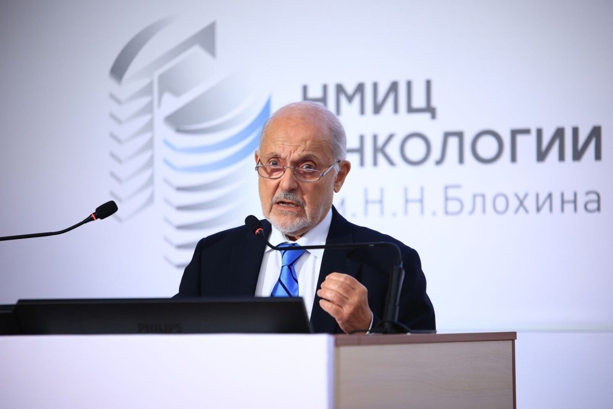 Давид Заридзе, д.м.н., профессор, член-корреспондент РАН, заведующий отделом клинической эпидемиологии НМИЦ онкологии им. Н.Н. Блохина