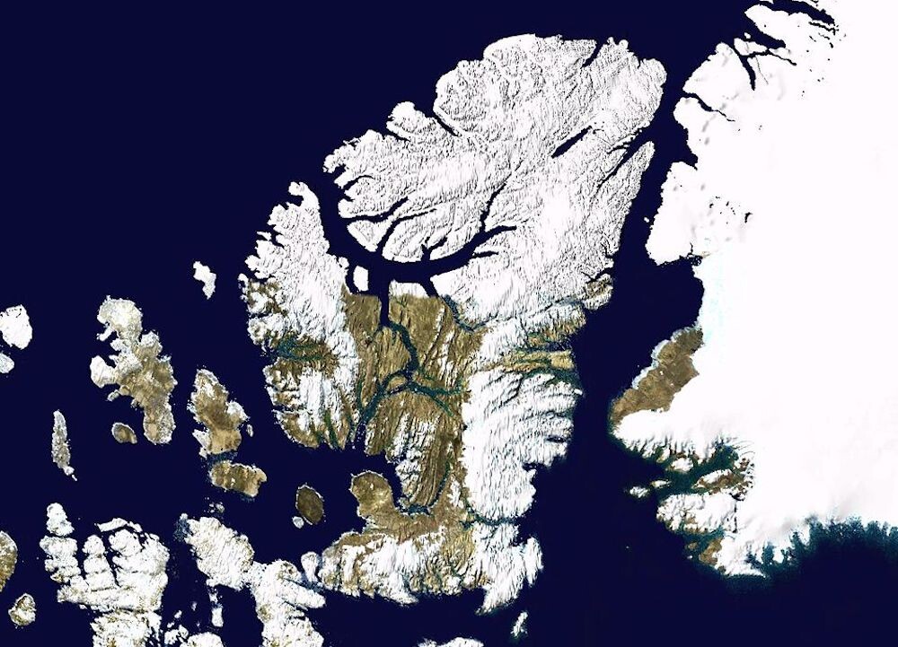 Остров Элсмир в составе Островов Королевы Елизаветы. На востоке проходит граница Канады с Гренландией. Изображение: NASA World Wind. worldwind.arc.nasa.gov. Источник: wikipedia.org