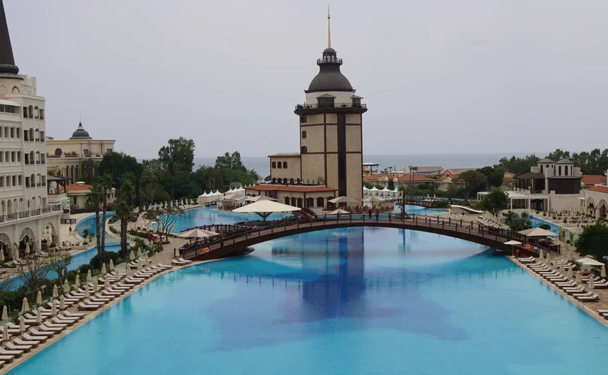    Знаменитый турецкий отель Mardan Palace меняет бренд и хозяина