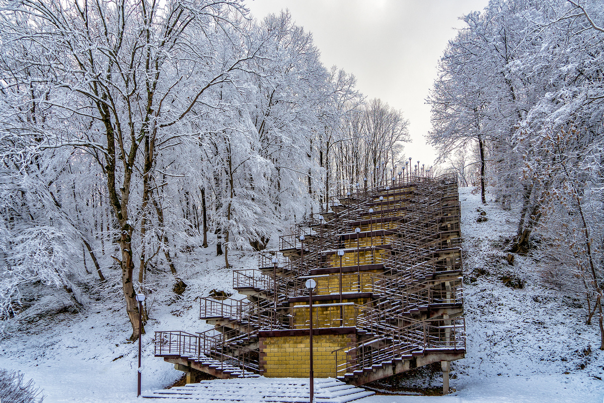Лестница Мэздах - достопримечательность Майкопа, республика Адыгея