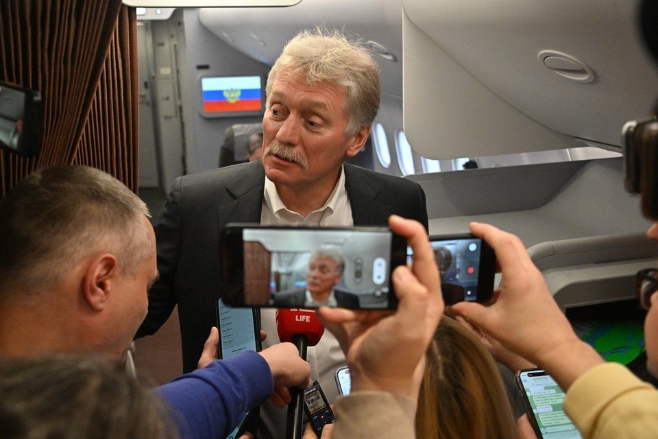    Песков не подтвердил согласие РФ к размещению сил НАТО на Украине Владимир ВЕЛЕНГУРИН