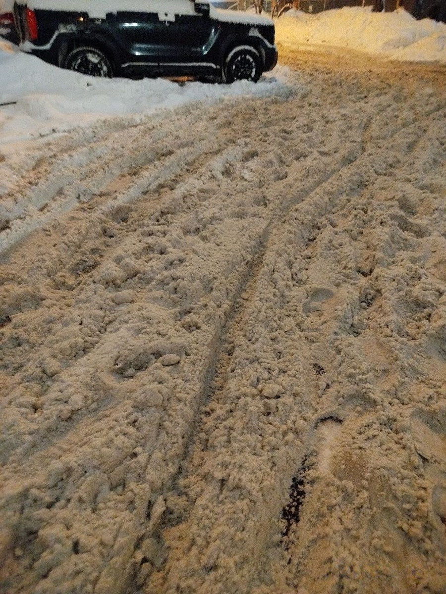    Улица Садовники, дом 13, корпус 1. Источник фото: Sng.fm.