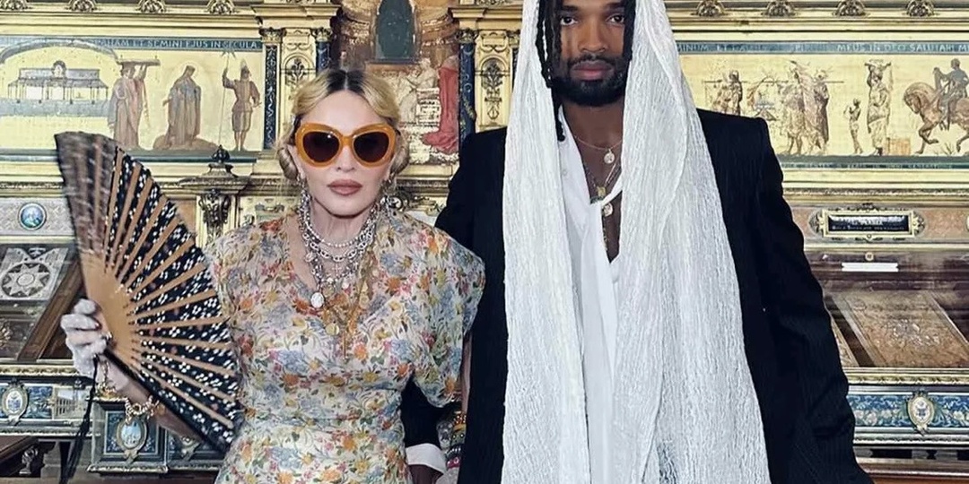 Мадонна в 67 тайно обручилась с 29-летним футболистом: что известно о помолвке