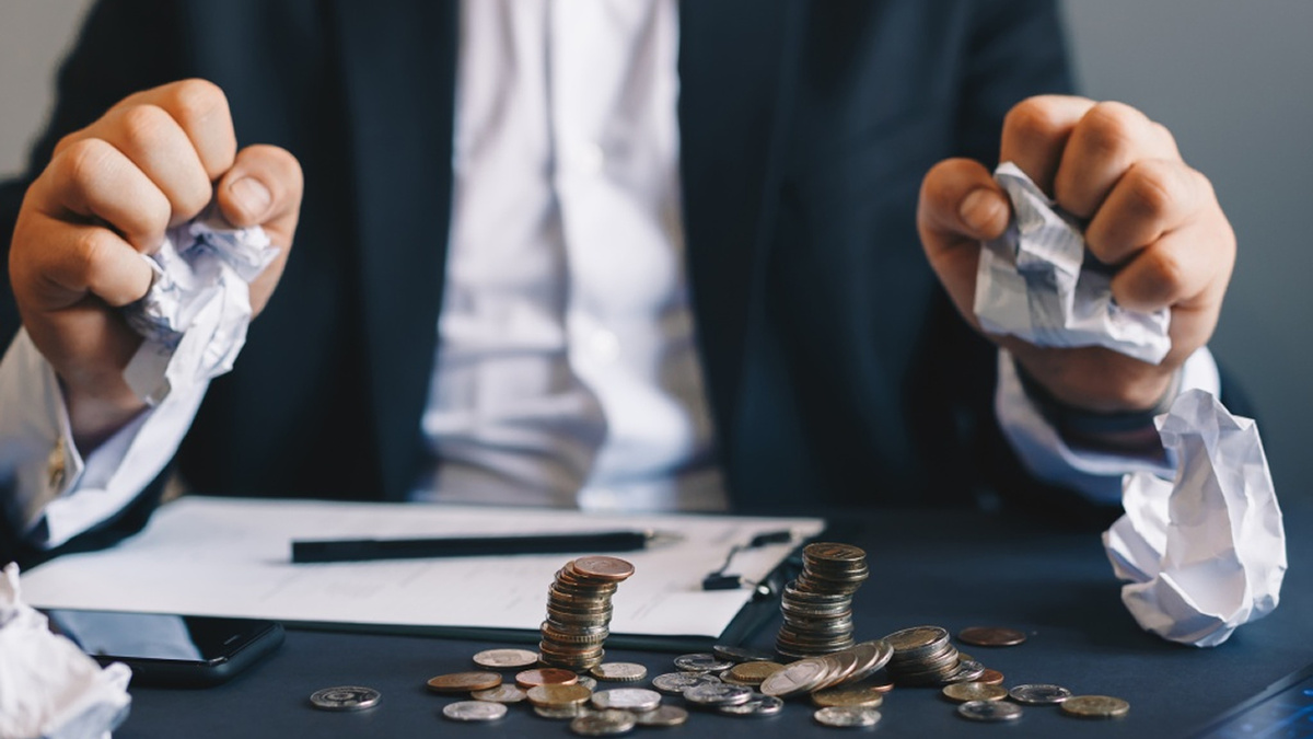 Банкротство: когда контроль над деньгами теряется полностью