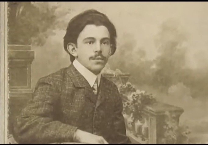 Осип Мандельштам в юности. Фото из свободных источников 