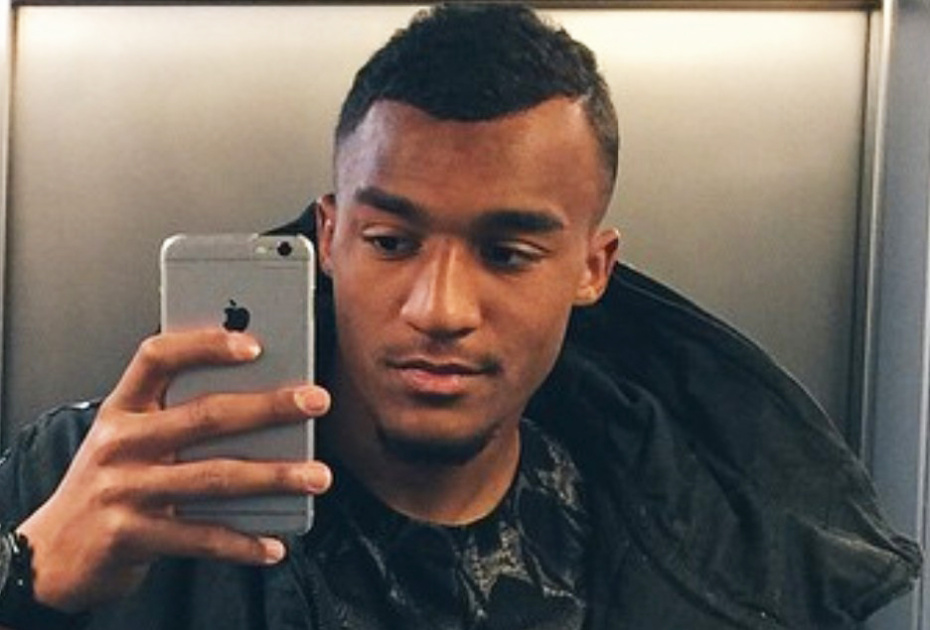    Социальные сети