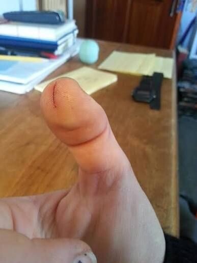 Послал приставам фото своего полового органа через Госуслуги