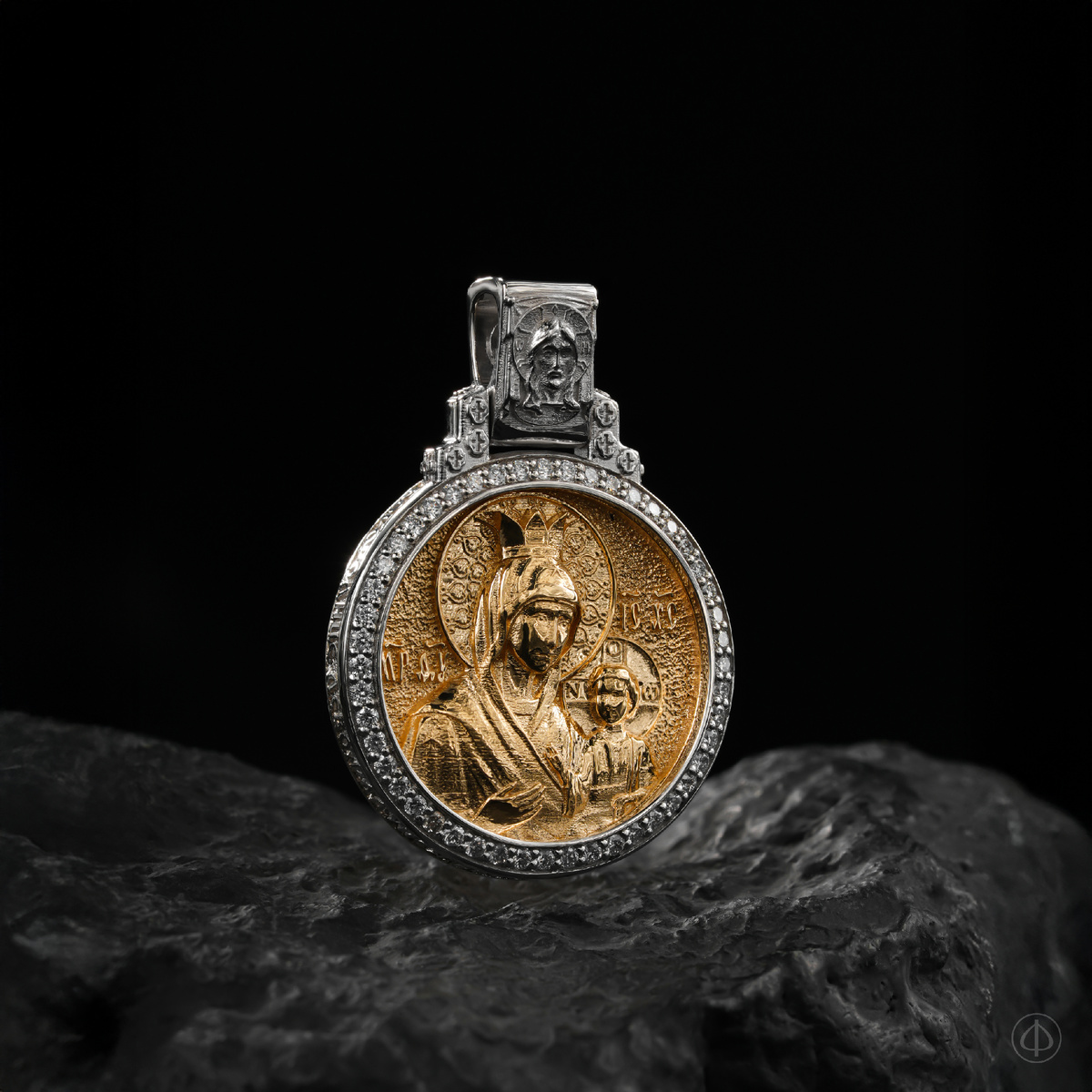 Подвеска из платины и золота 750 с бриллиантами 093/К1