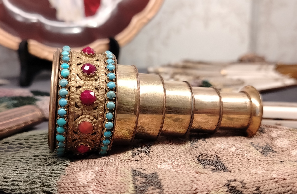 Зрительная трубка (телескопический монокуляр) из экспозиции Музея Тильзитского мира