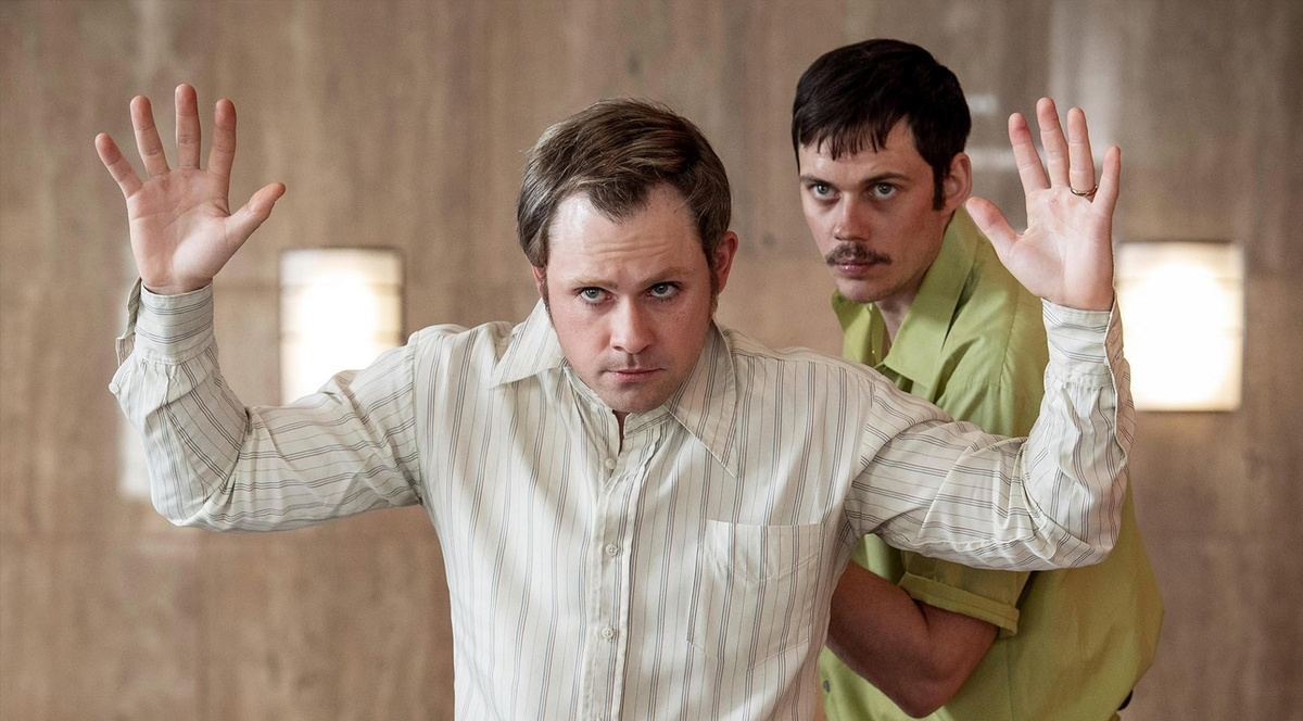 Кадр из фильма "Провод мертвеца"