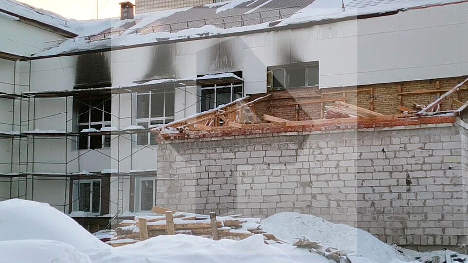     Девять человек пострадали при взрыве в учебном центре МВД в Сыктывкаре РЕН ТВ