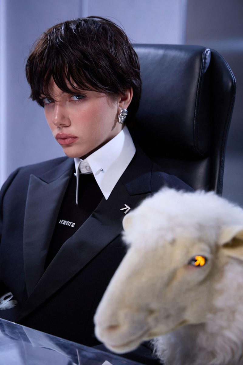 Листайте вправо, чтобы увидеть больше изображений