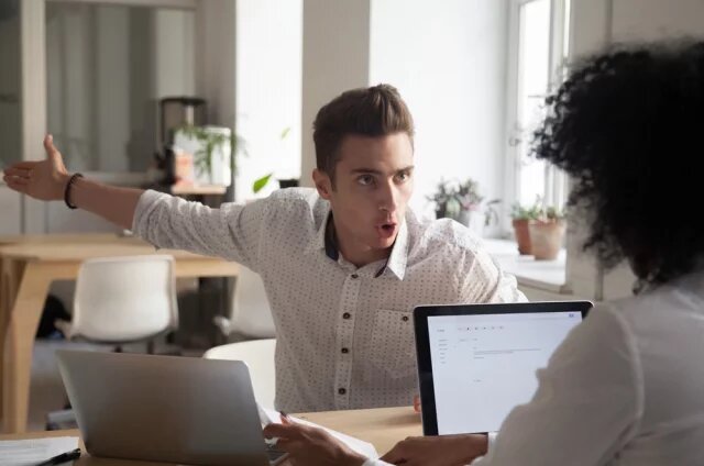    К чему снится жаловаться на кого-то?