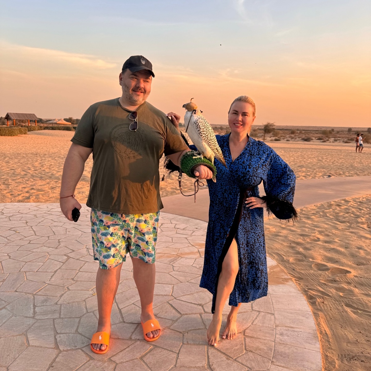    Денис Шреер и Анна Семенович на курортеСоцсети Анны Семенович