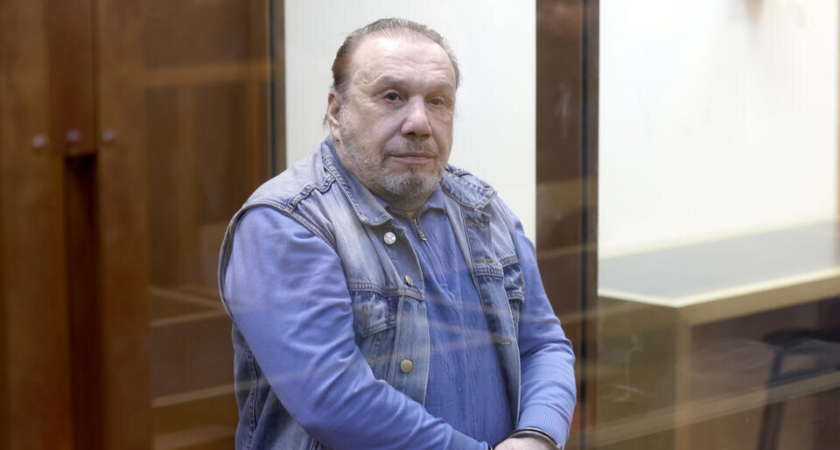    Виктор Батурин, осужденный за мошенничество, вышел на свободу Александр Щербак/ТАСС