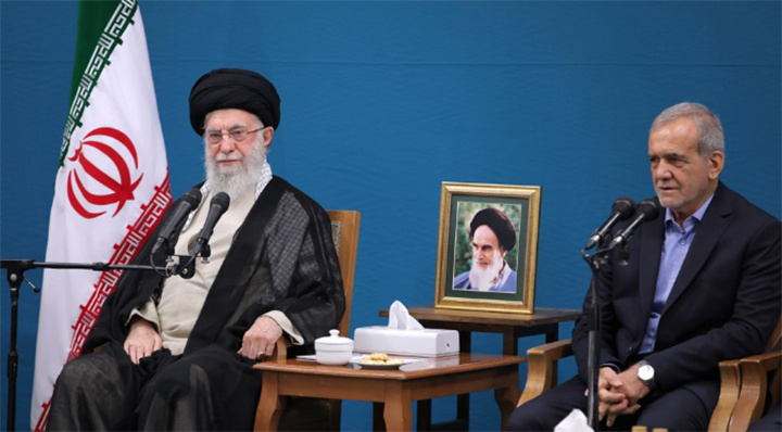    Два главных человека в Иране - азербайджанцы. Фото presstv.ir