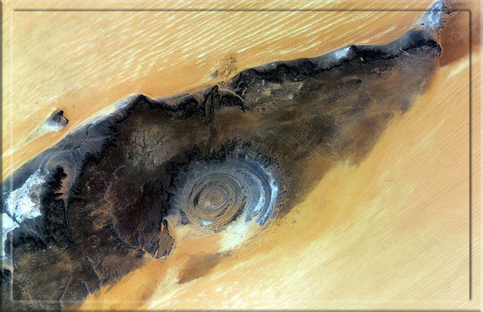 Око Сахары, вид сверху.