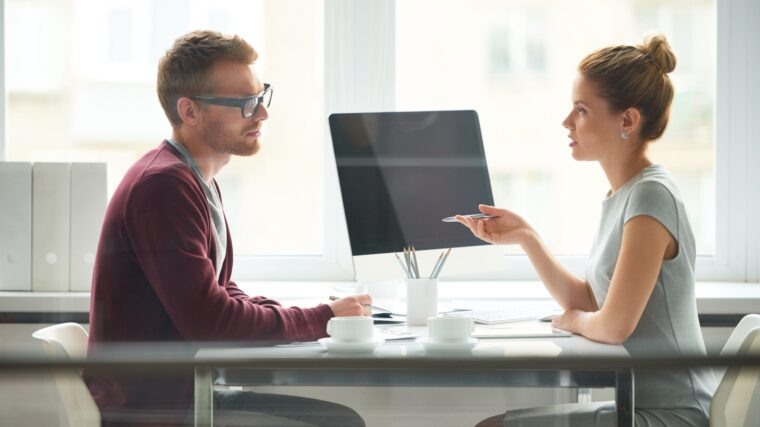 Источник фото:jobers.ru/blog/individualnoe-sobesedovanie