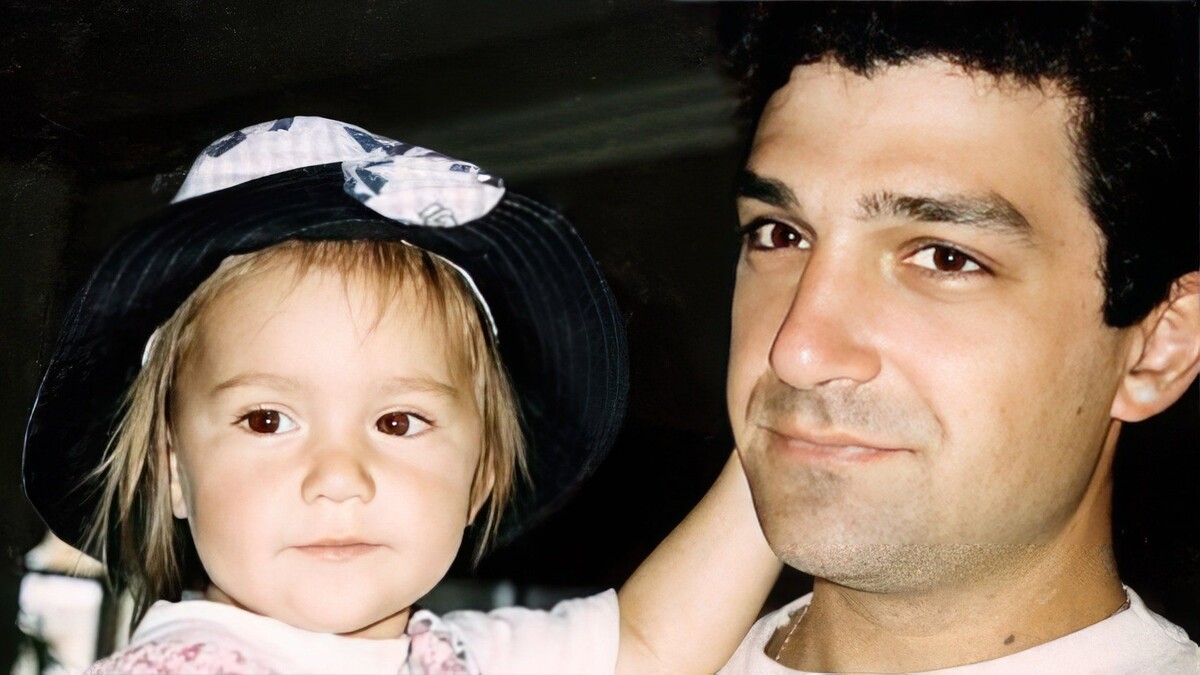 Анастасия в детстве с папой Кириллом Шубским