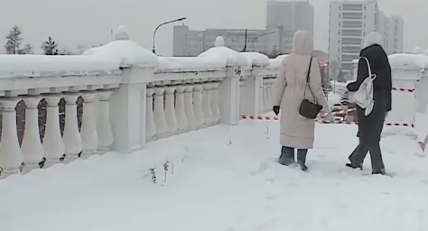     В Красноярске закрыли переход от Центрального парка до набережной
