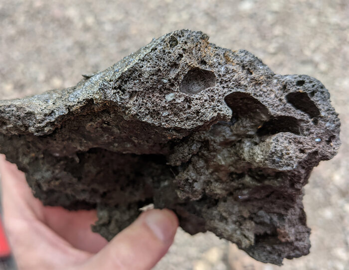 Базальт из ограниченных водоносных горизонтов. Источник: Steven A. Benner