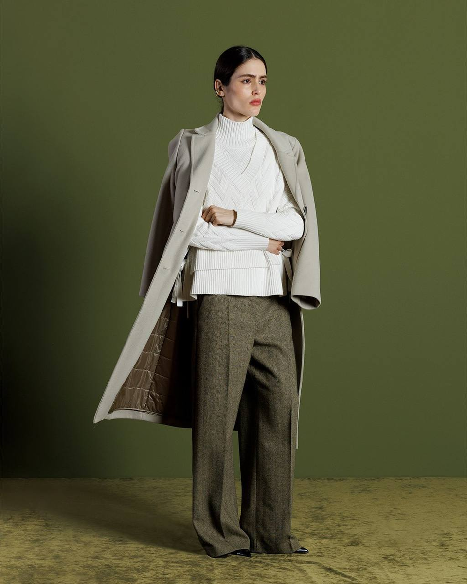 На фото: образ из коллекции Diana Gallesi 