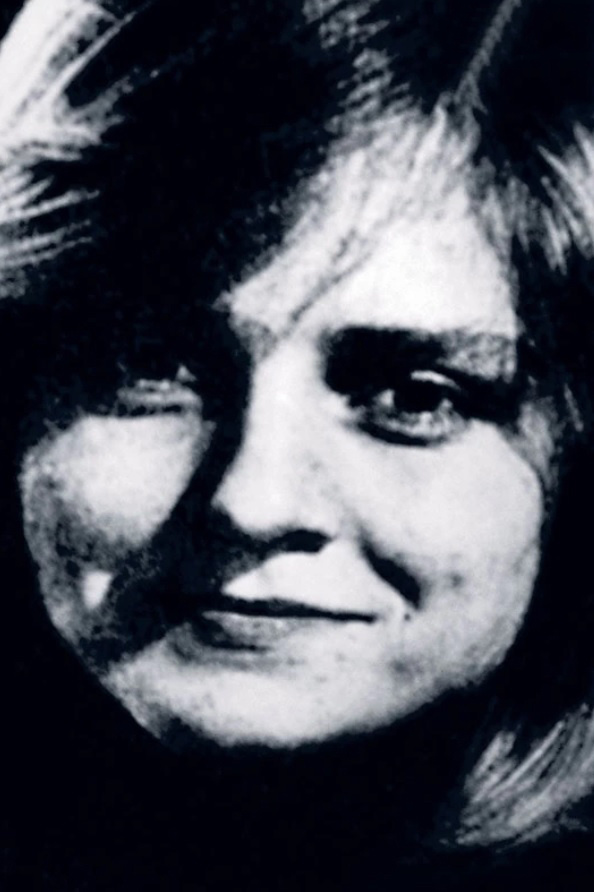 Дочь Армена Джигарханяна и Аллы Ванновской Елена