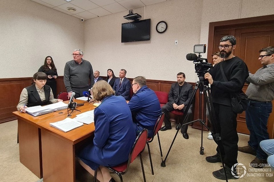    Главу Серова Василия Сизикова отправили в отставку. Фото: Свердловский областной суд