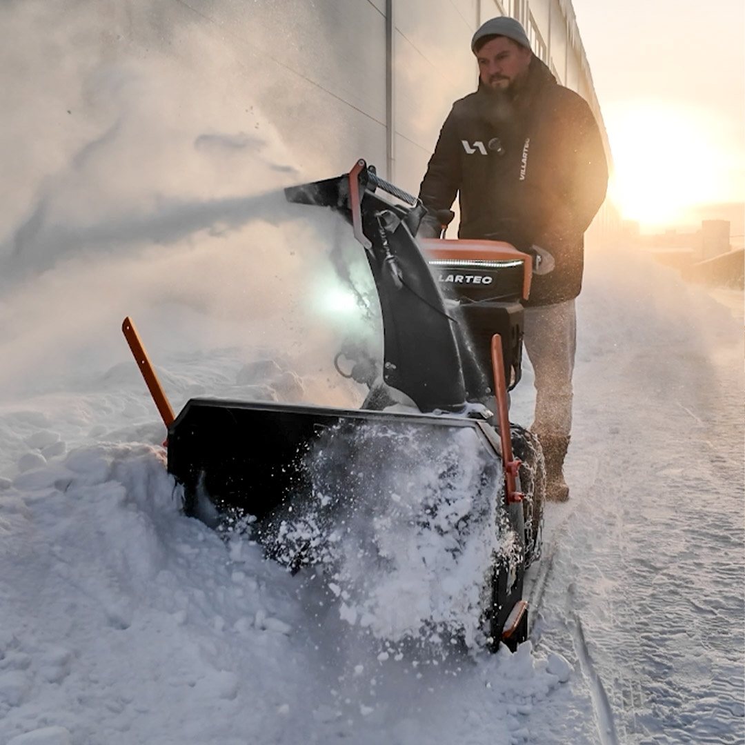 Снегоуборщик VILLARTEC WB G-118A SnowBoss™