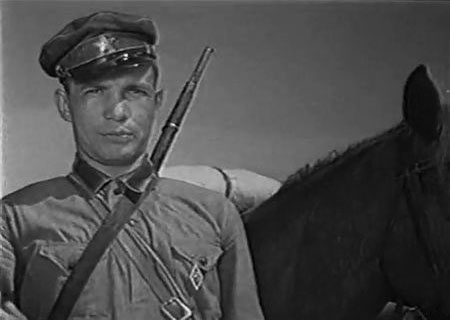 Алексей Долинин — актёр и фронтовик.