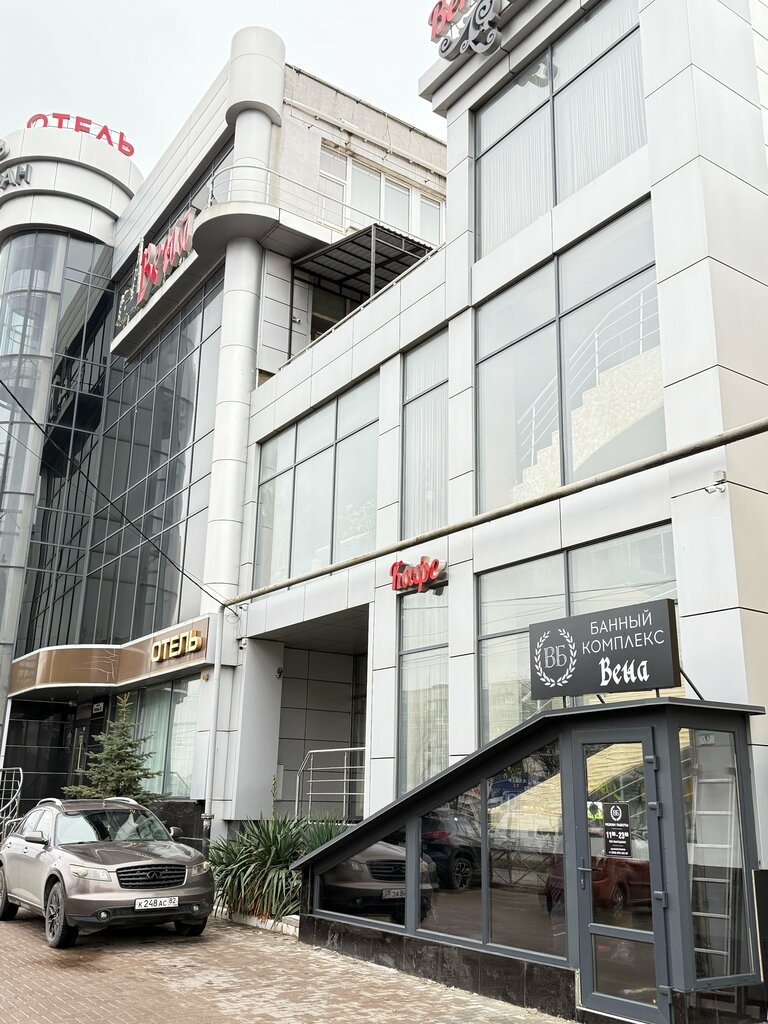 Это фото тоже из открытых источников. И вот та самая сауна.