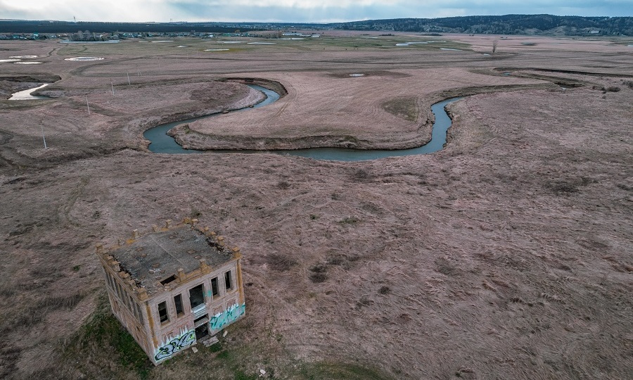 Таинственный замок в Башкортостане — Тугайский пивоваренный завод