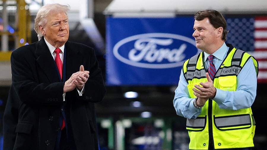    Фото: REUTERS/Evelyn Hockstein