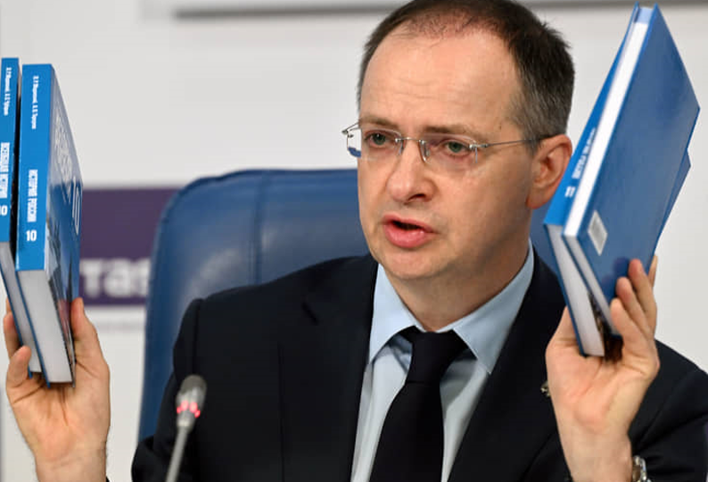 Знаете, как интеллигентные люди Моргенштерна называют?