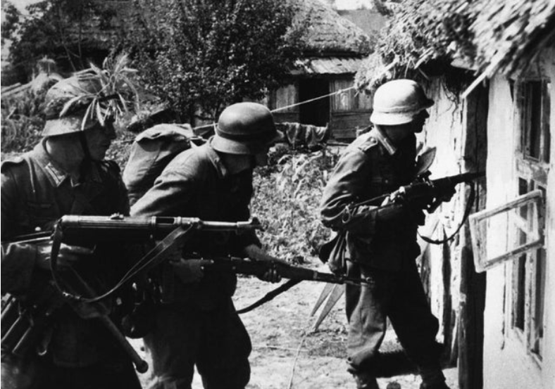 Немецкий карательный отряд в годы войны