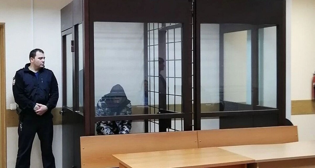 В Ижевске 36-летнего мужчину, обвиняемого в убийстве подростка, заключили под стражу.