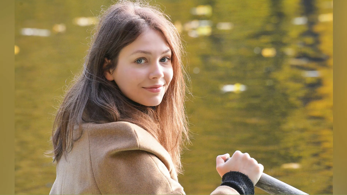 Актриса Анна Мельникова