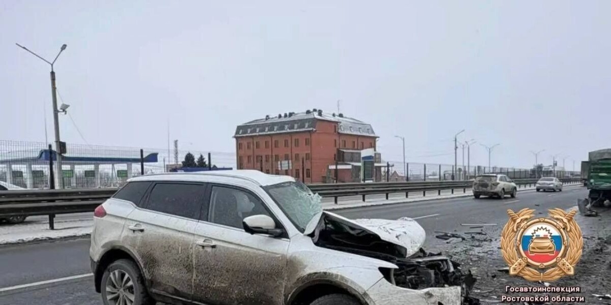    Авария на М-4 «Дон» под Ростовом унесла жизнь водителя 15 января   ГАИ Ростовской области / Тг-канал ГАИ Ростовской области